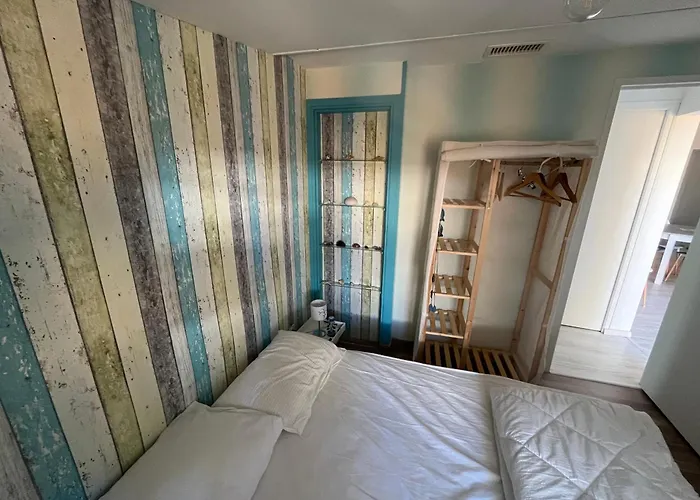 Maison T3 Calme Entre D'hiver Et Pereire - Fr-1-319-410 펜션 *